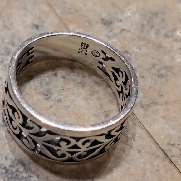 Retired James Avery Sterling Silver Open Adorned Band Ring - Picture 4 of 4